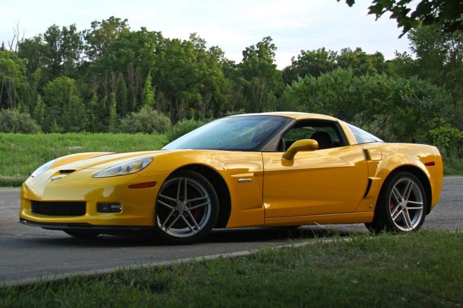  Chevrolet Corvette Z06 2008 года  (фото 11 из 33)